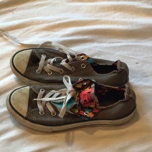 Size 3 converse